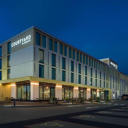Courtyard By Marriott Inverness Airport Екстериор снимка